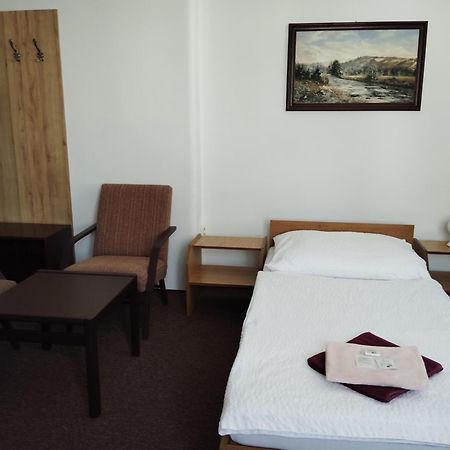 Hotel Lux Ceske Budejovice Exterior photo